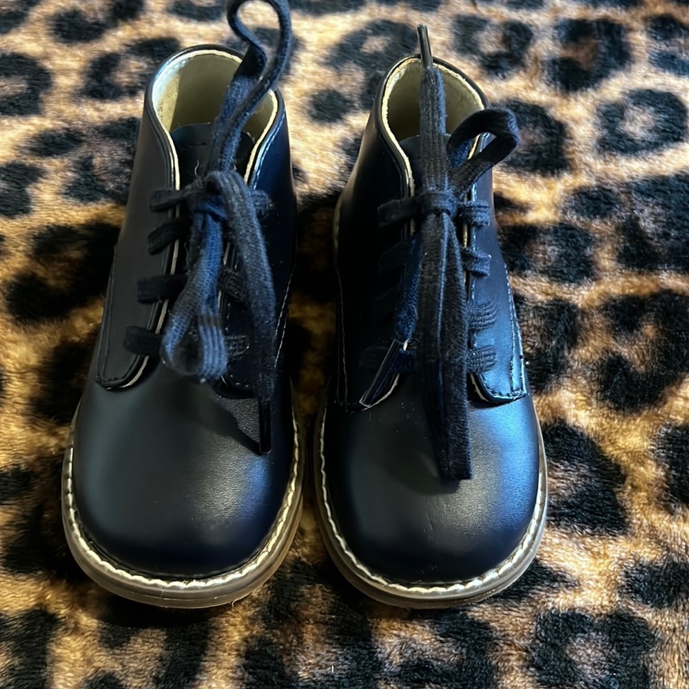 (NEVER WORN ‼️) FOOTMATES BABY WALKER SHOES
